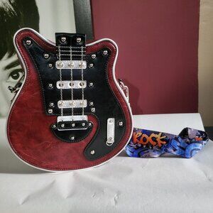 NWT UNIQUE GUITAR CROSSBODY PURSE BAG